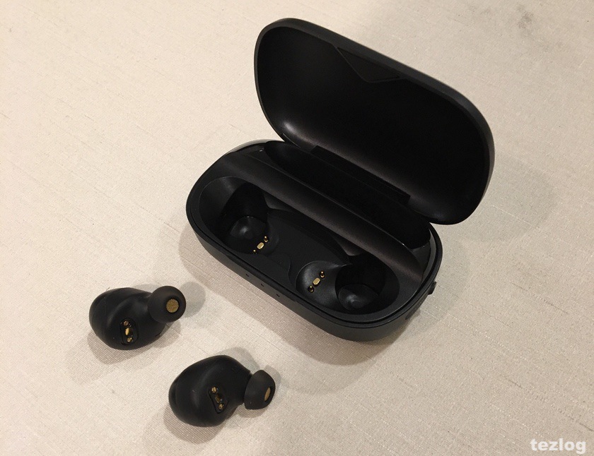ANKER Zolo Liberty bluetooth 完全ワイヤレスイヤフォン 充電の仕方