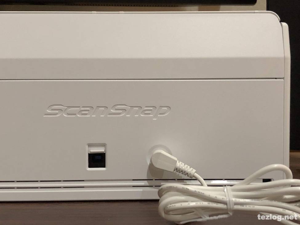 ScanSnap iX1500 USB差込口