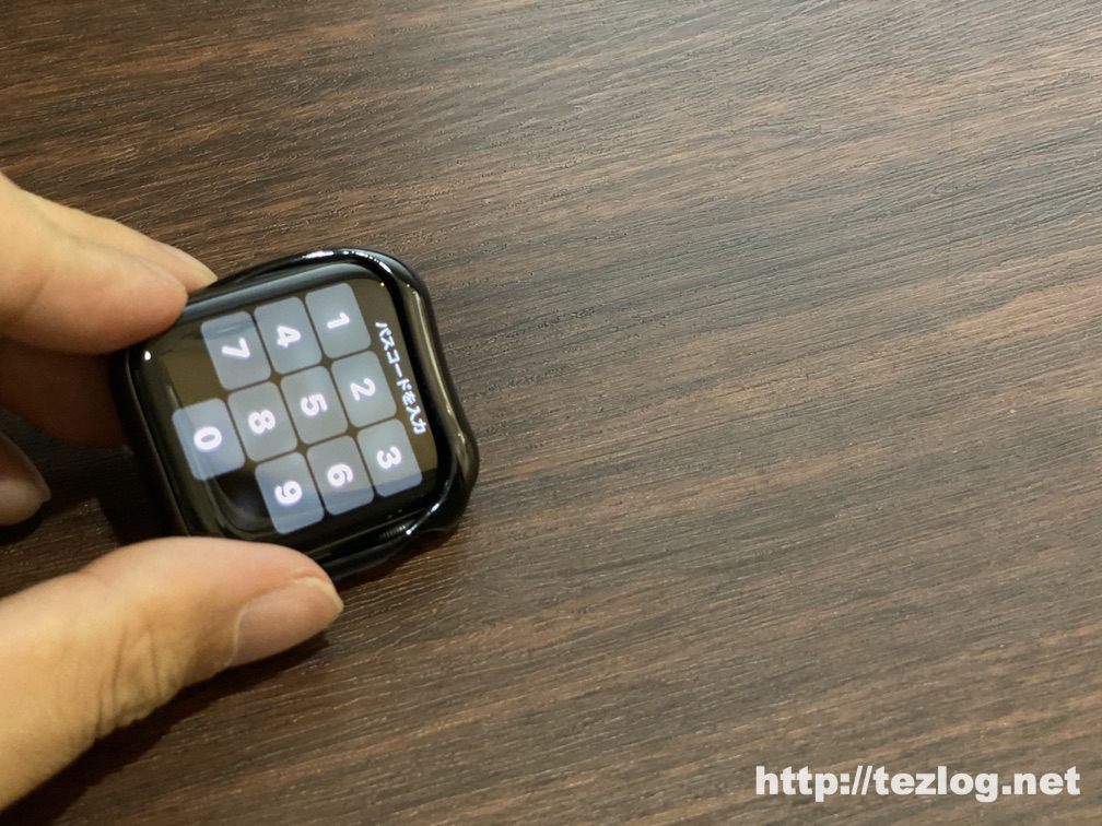 TopAce Apple Watch ケースをApple watchに取り付ける