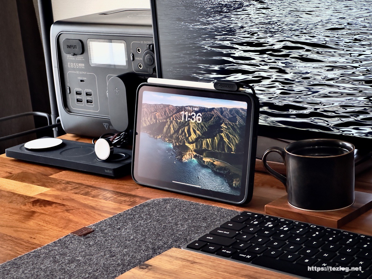 家のデスク環境 iPad mini 6 / Belkin 3in1 ワイヤレス充電パッド/ キーボード周り
