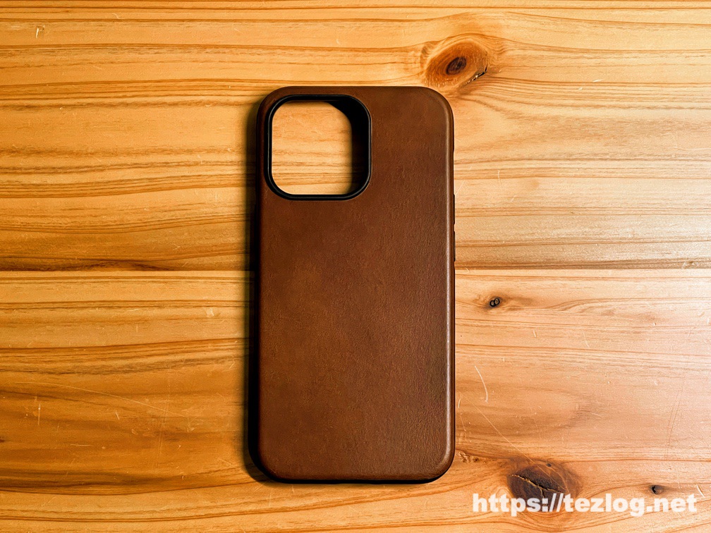 NOMAD Modern Leather Case iPhone 13 Pro Rustic Brown
