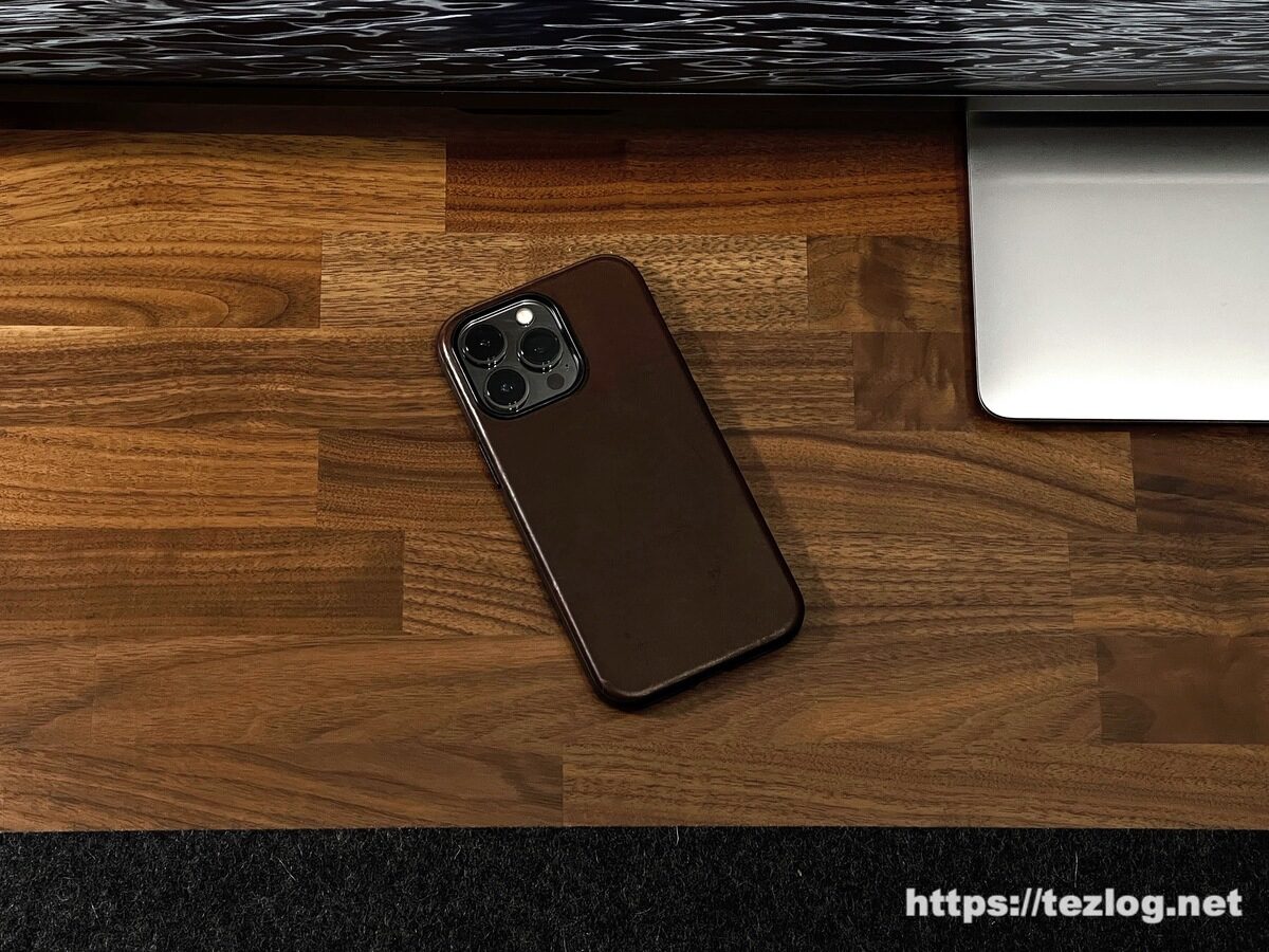 iPhone 13 Pro +NOMAD Modern Leather Case
