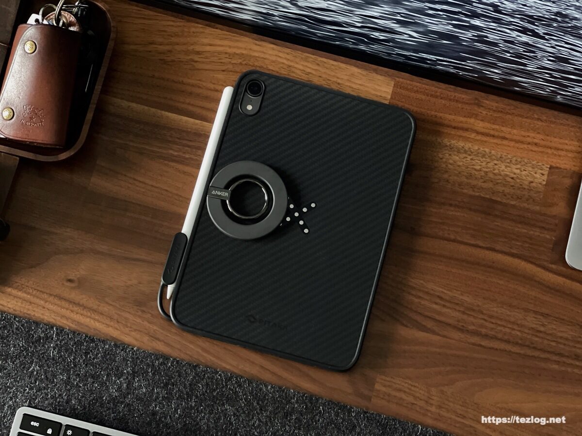 PITAKA MagEZ Case Proを装着したiPad mini 6 にAnker 610 Magnetic Phone Grip を装着