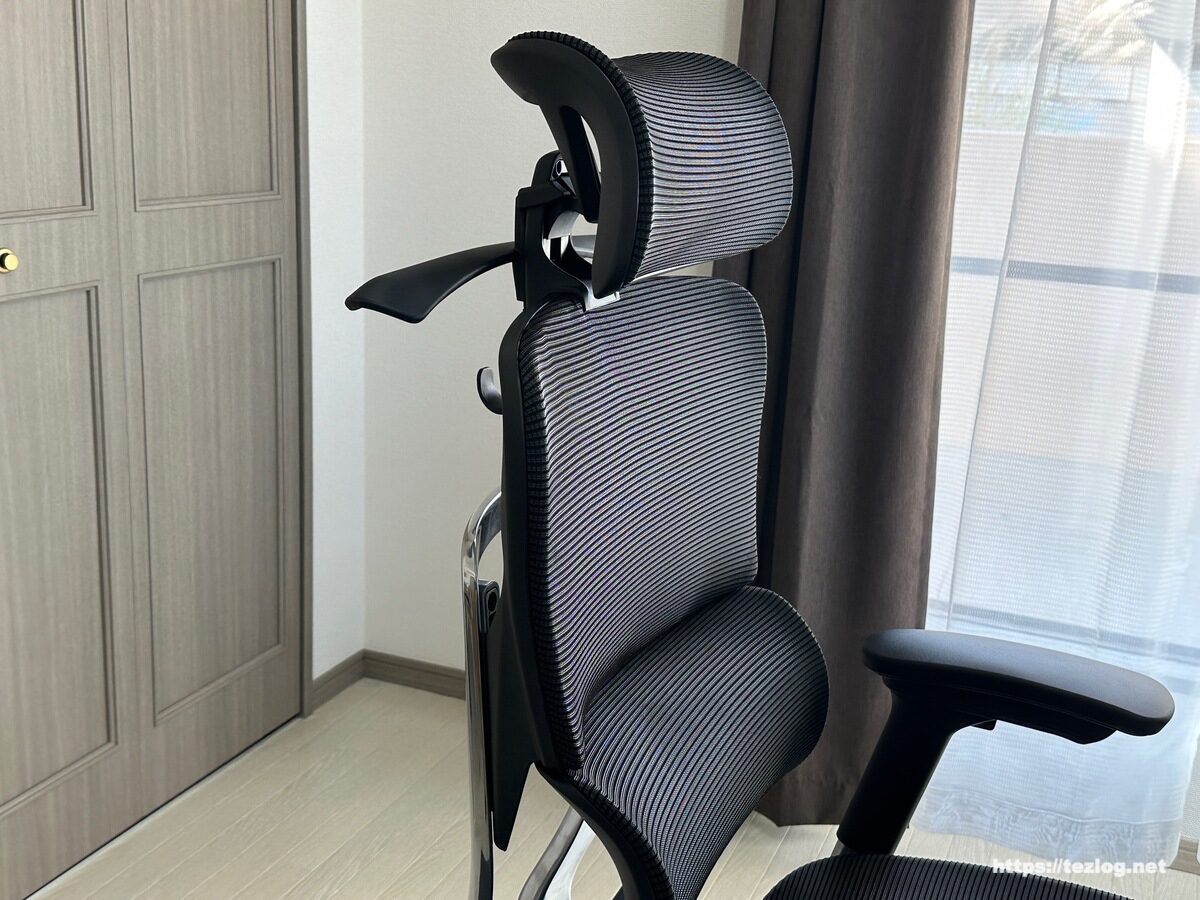 COFO Chair Premium ヘッドレストの角度調節2