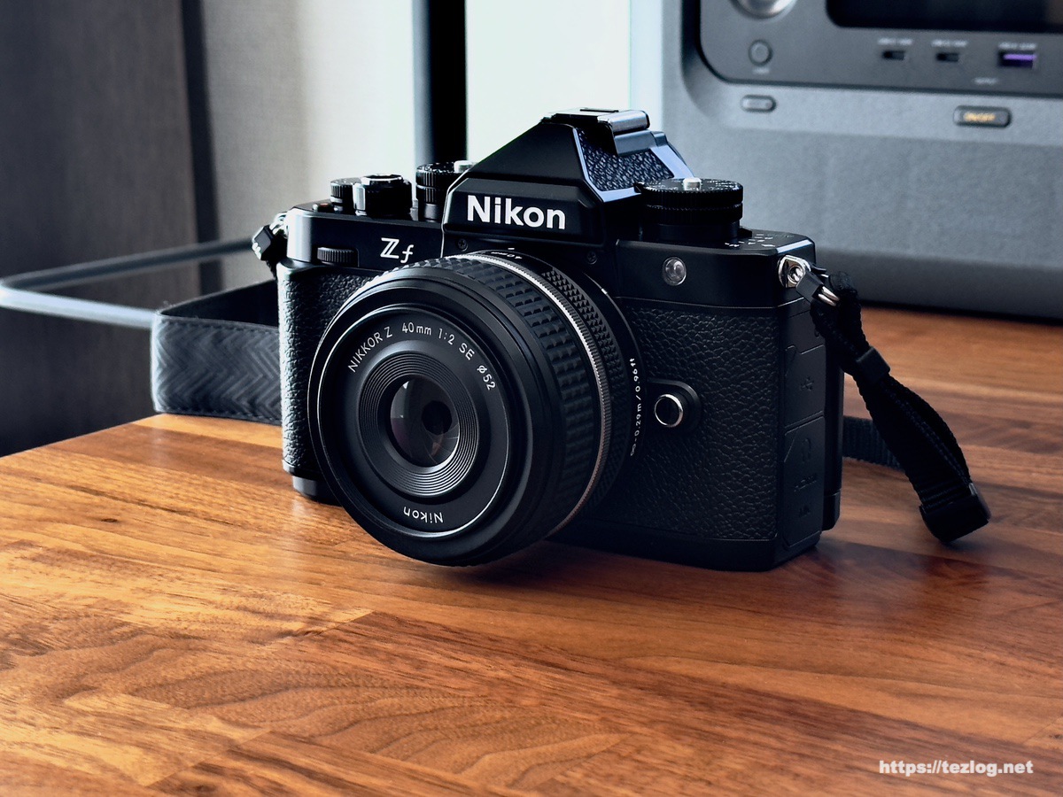 Nikon Zf ミラーレス一眼カメラ