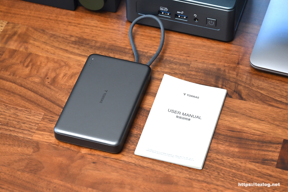 TORRAS PebbleLink USB Type-Cケーブル内蔵・マグネット式 モバイルバッテリー 本体と説明書