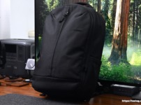 インケース Tracks Backpack 25L