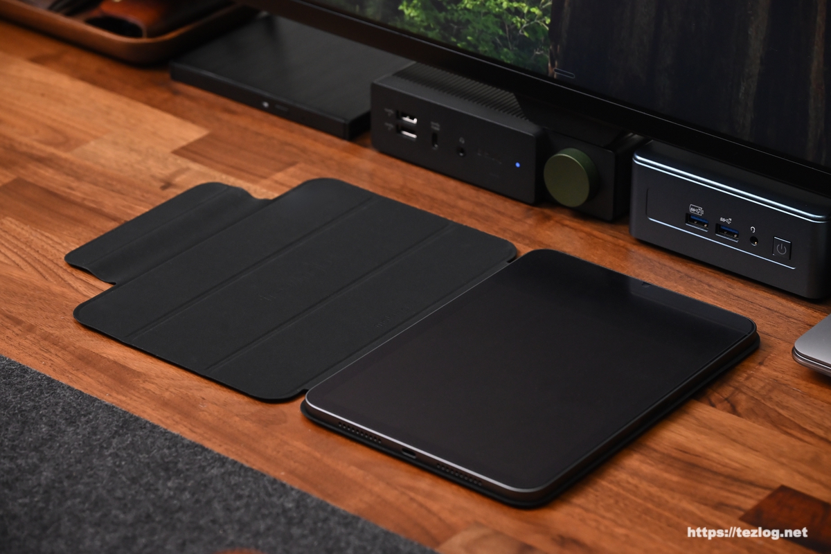 mokibo フリーアングルカバー SLIMをiPad miniに装着