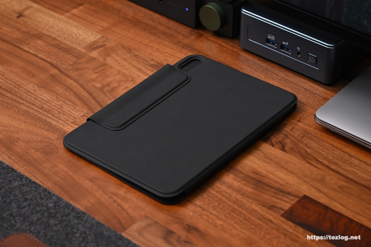 mokibo フリーアングルカバー SLIM 背面