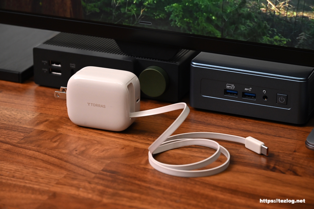 TORRAS FlexLine 巻取り式 USB Type-C 充電器 40W デザートチタニウム
