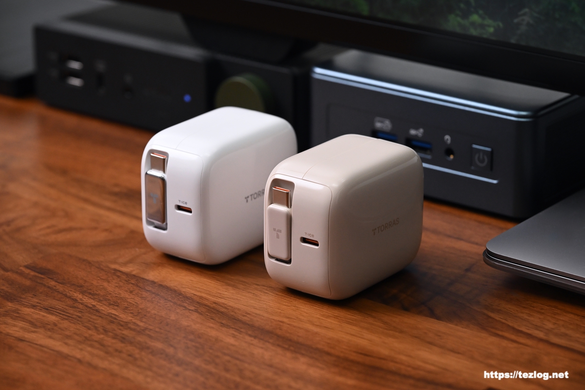 TORRAS FlexLine 巻取り式 USB Type-C 充電器 40W ホワイト/デザートチタニウム