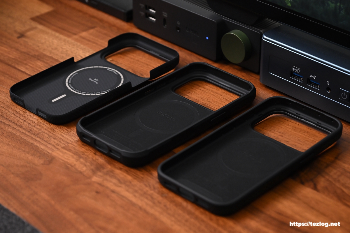 PITAKA Ultra-Slim Case・UltraGuard Case・ProGuard Caseの内側の比較