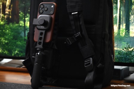 Ulanzi MT88 ClipMate でiPhoneをつけたミニ三脚をバッグのストラップに取り付け