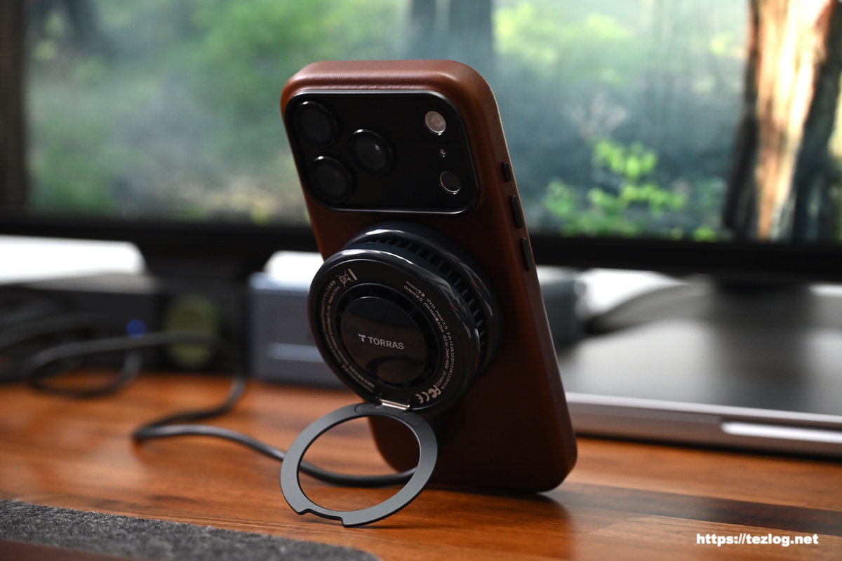 TORRAS Ostand PolarCircle Qi2 Magsafe充電器 リングスタンドで縦置き/iPhone 17 Pro