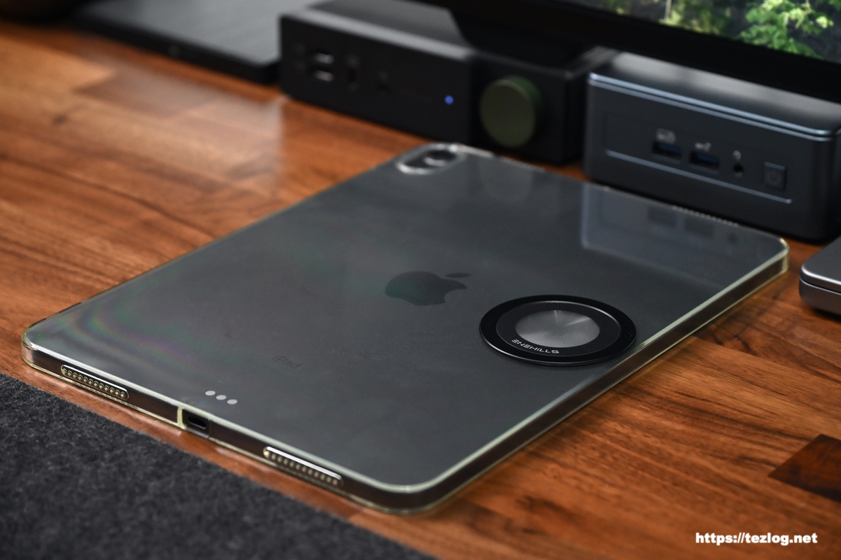 iPadのクリアケースにメタルリングを貼り付け