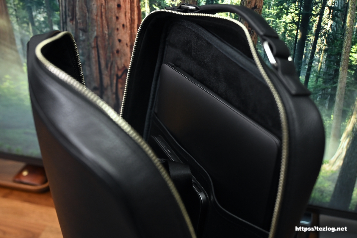 muon THE Backpack 内側 ノートPCポケット
