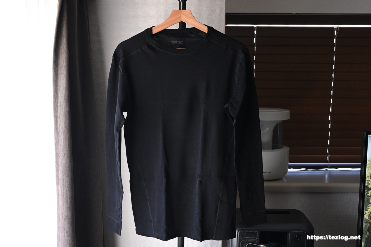 ワークマン メリノウール100 ミドルウエイト 長袖クルーネック クロ