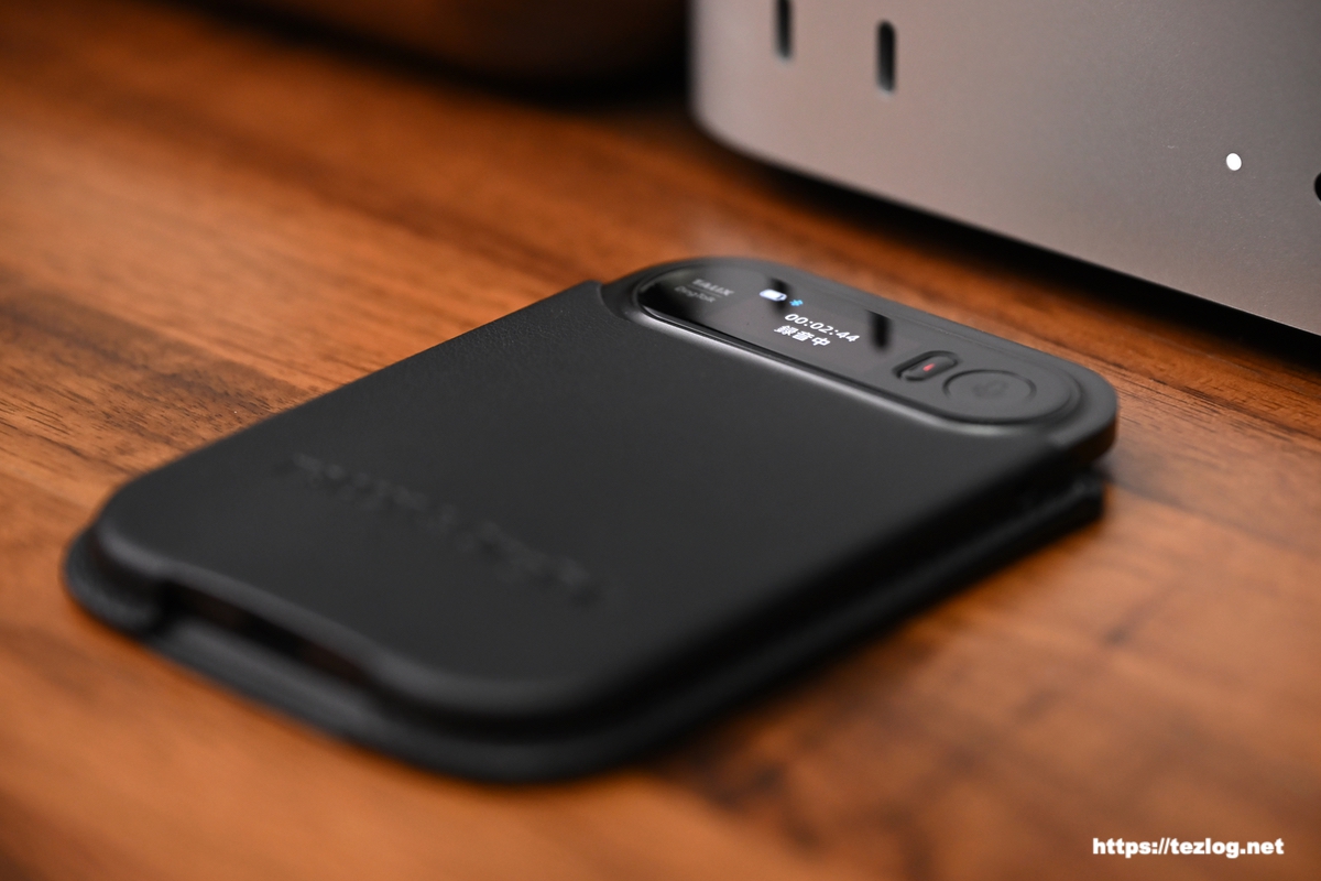 TALIX DingTalk A1 MagSafe対応マグネット内蔵ケースを装着。