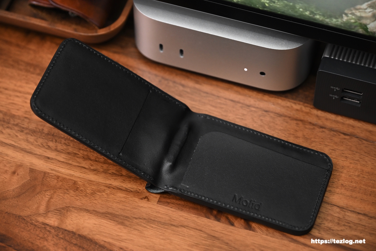 Molid レザー MagSafe Wallet