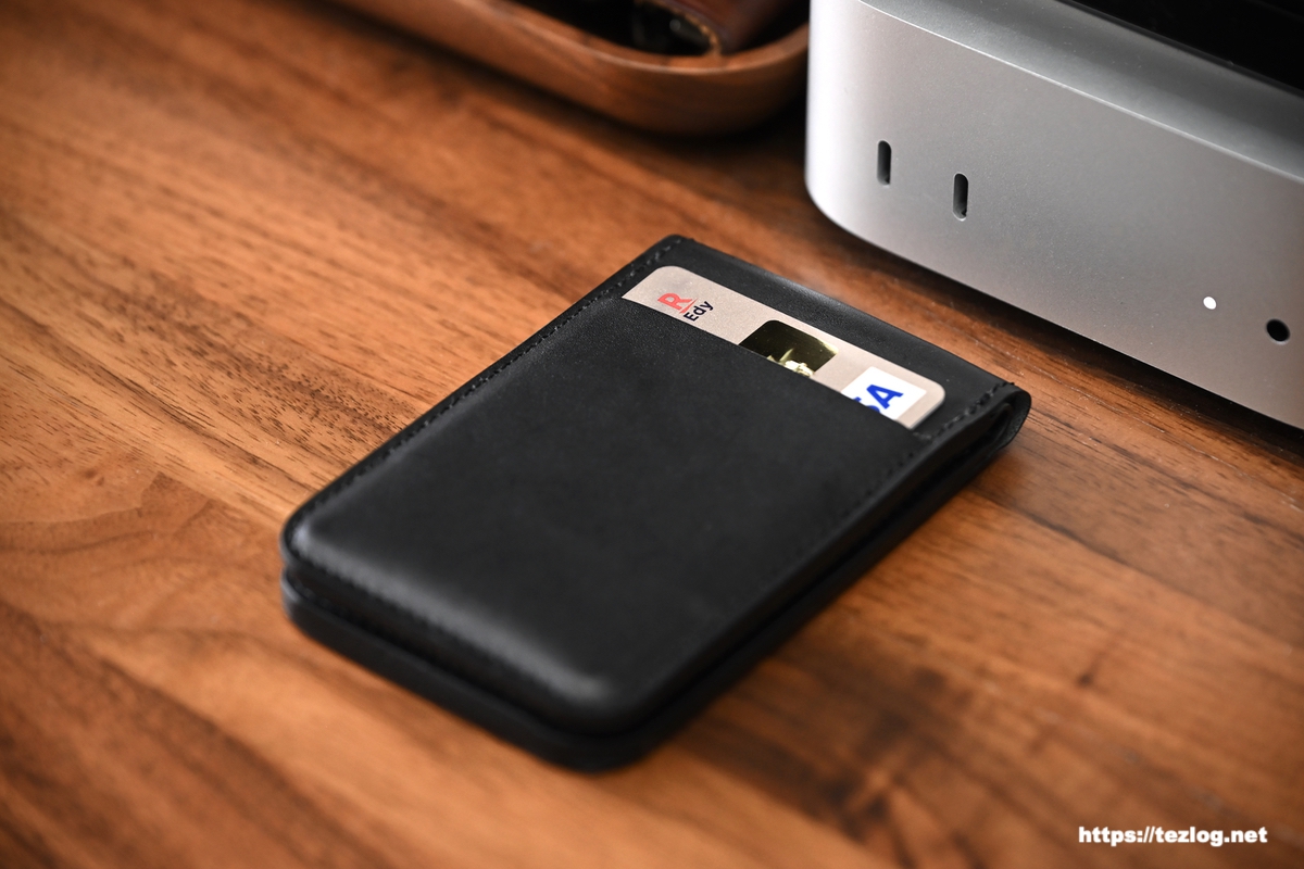 Molid レザー MagSafe Wallet