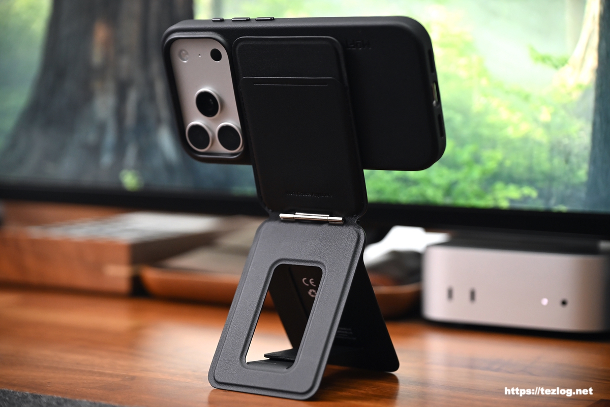 MOFT MOVAS™ レザーケース / 8-in-1 多機能スタンド (MagSafe・紛失防止・探す対応) / iPhone 17 Pro