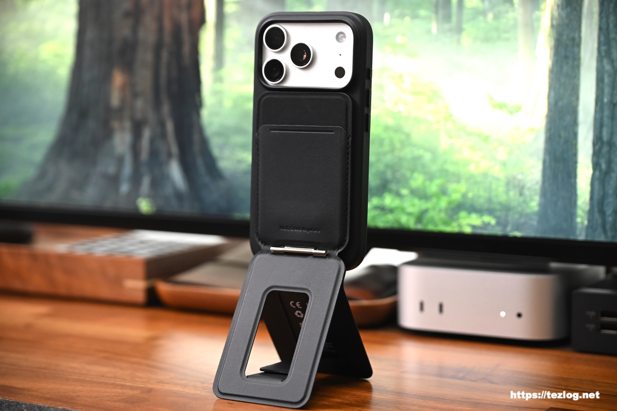 MOFT MOVAS™ レザーケース / 8-in-1 多機能スタンド (MagSafe・紛失防止・探す対応) / iPhone 17 Pro